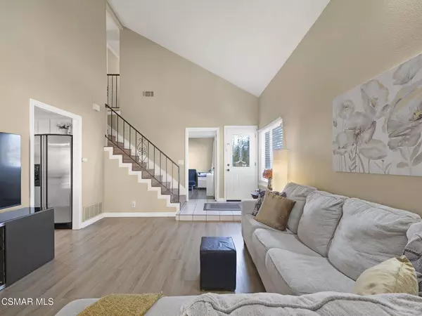 190 Donegal Avenue, Newbury Park, CA 91320