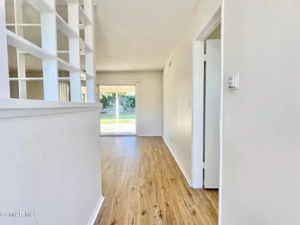 1596 Casarin Avenue, Simi Valley, CA 93065