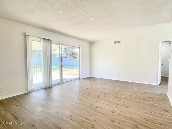 1596 Casarin Avenue, Simi Valley, CA 93065