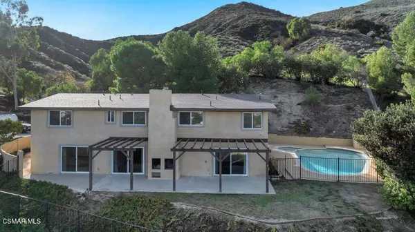 90 La Paz Court, Simi Valley, CA 93065