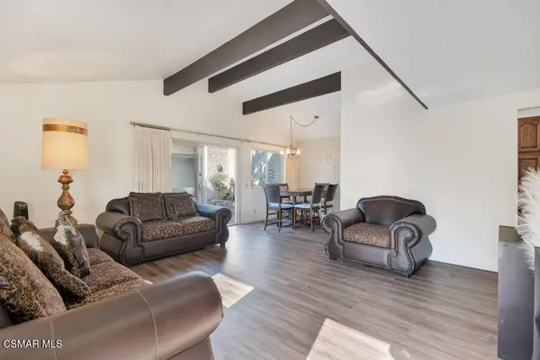 246 W Vineyard Avenue, Oxnard, CA 93036