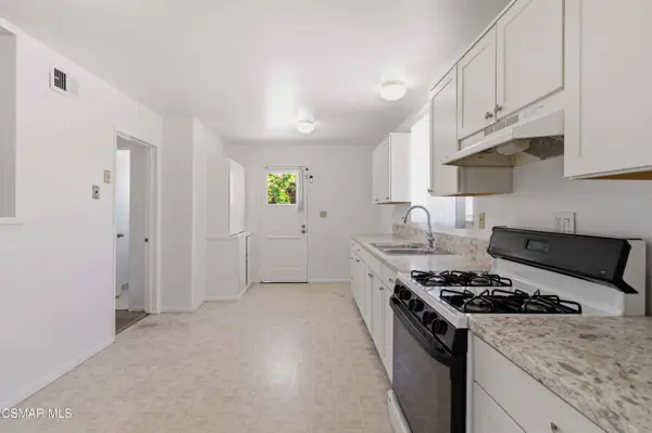 1441 Ahart Street, Simi Valley, CA 93065