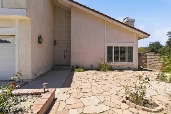 15 W Bonita Drive, Simi Valley, CA 93065