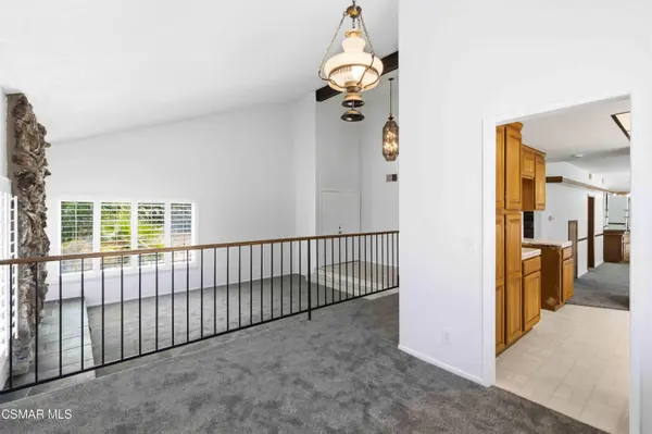 15 W Bonita Drive, Simi Valley, CA 93065