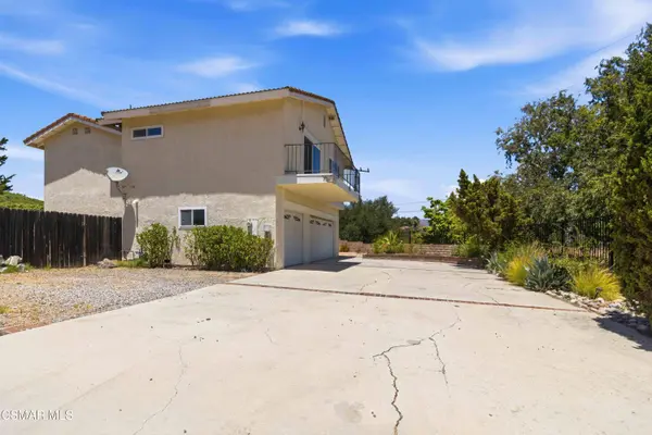 15 W Bonita Drive, Simi Valley, CA 93065