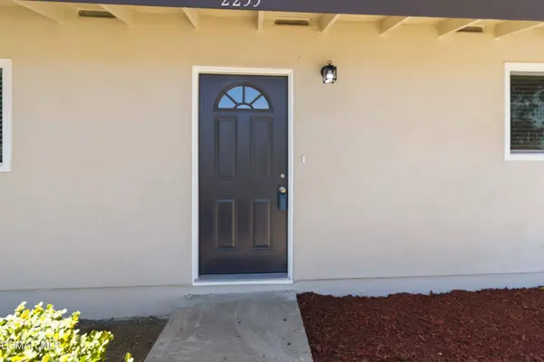 2233 Caldwell Avenue, Simi Valley, CA 93065