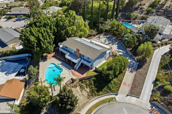 68 La Paz Court, Simi Valley, CA 93065