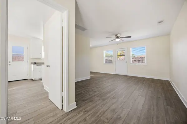 2165 Lupin Street, Simi Valley, CA 93065