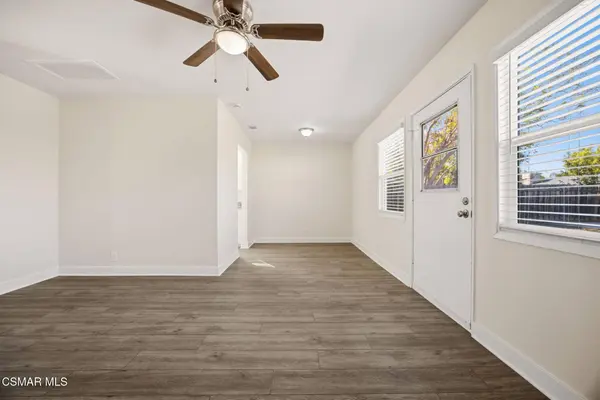 2165 Lupin Street, Simi Valley, CA 93065