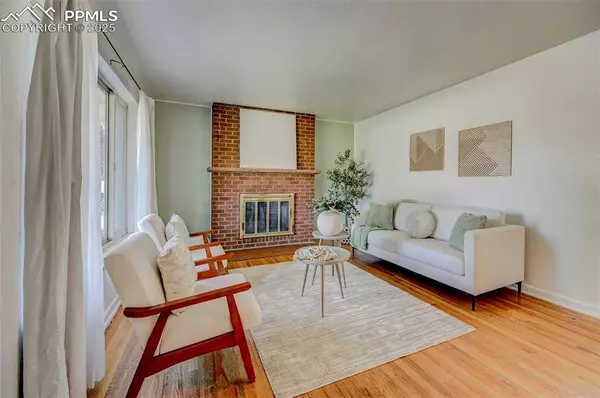 2903 Illinois AVE, Colorado Springs, CO 80907