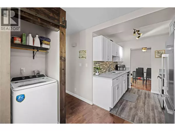 700 Collingwood DR #4, Kamloops, BC V2B6B9