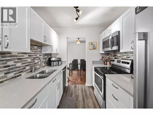 700 Collingwood DR #4, Kamloops, BC V2B6B9