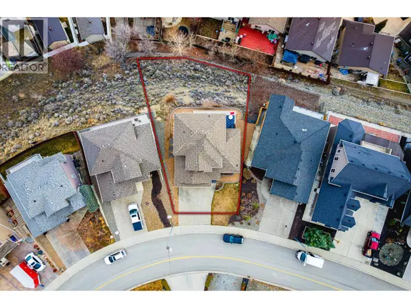 1872 Red Tail Crescent, Kamloops, BC V2B8S9