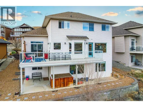 1872 Red Tail Crescent, Kamloops, BC V2B8S9