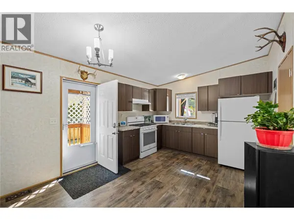 3710 LOUIS CREEK Road, Barriere, BC V0E1E0