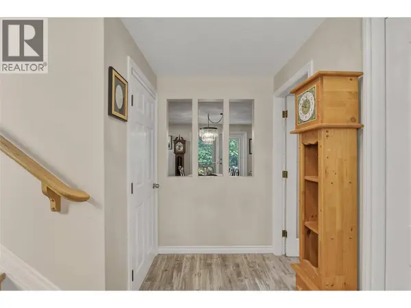 125 Corry Place, Penticton, BC V2A3S2