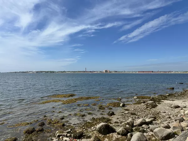 The Pros and Cons of Living in Fairhaven, MA,Donald Wagnon