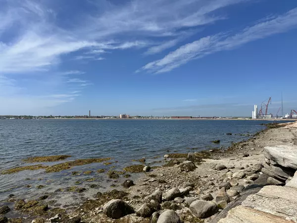 The Benefits of Living in Fairhaven: A Guide for Buyers and Sellers
