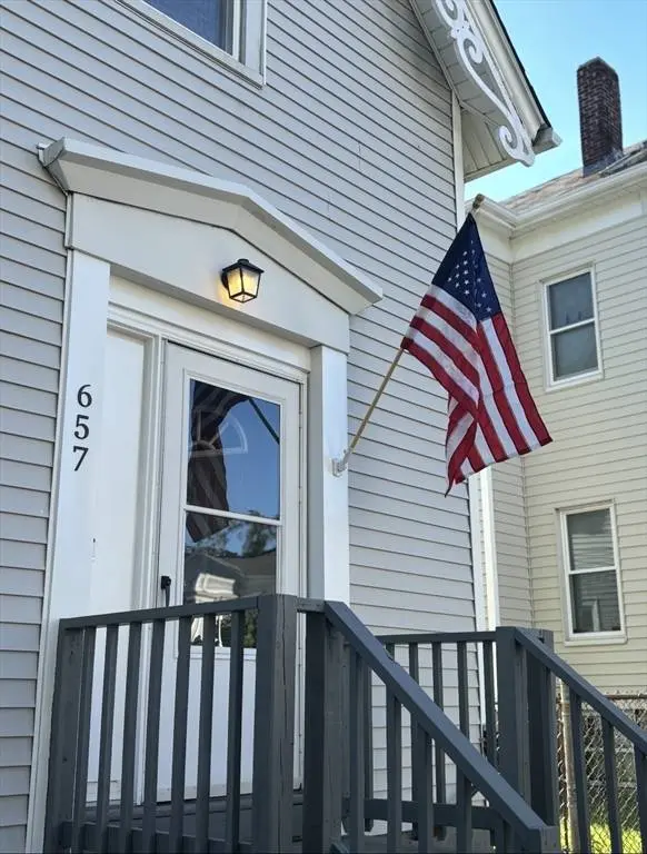 657 County St, New Bedford, MA 02740