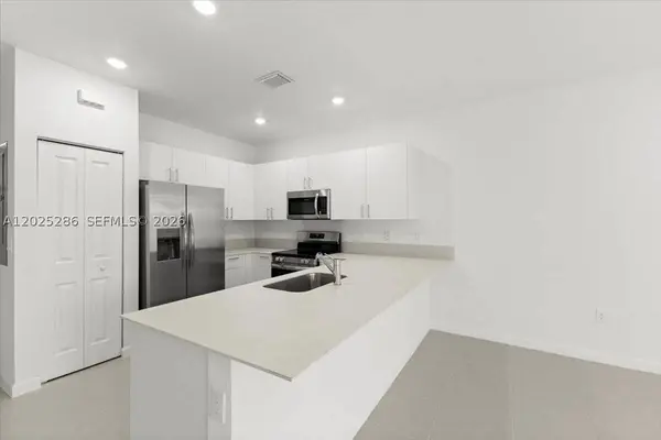 35670 SW 178 Ct, Miami, FL 33034