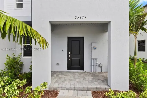 35779 SW 178th Ct, Miami, FL 33034