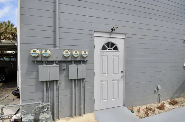 835 Grandview AVE, Daytona Beach, FL 32118