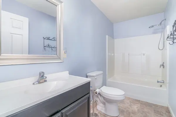 738 Adelia St, Middletown, PA 17057-2803