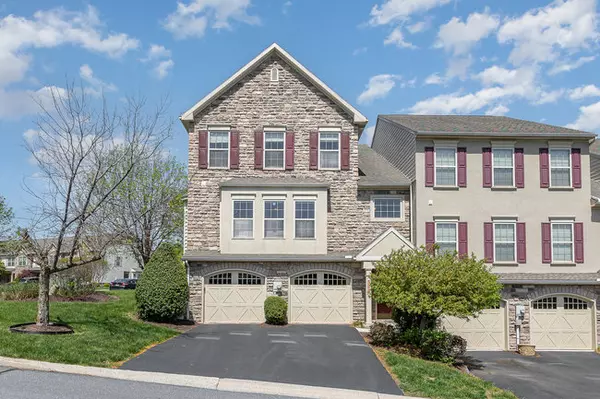 1901 Roxbury Ct, Mechanicsburg, PA 17055-7023