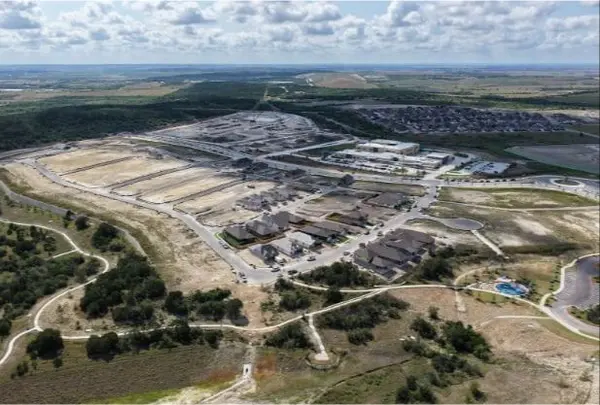 Mayfair New Braunfels: Homes, Lifestyle, Amenities, Pros & Cons, and What Buyers Should Know,Yitzchak Pierson