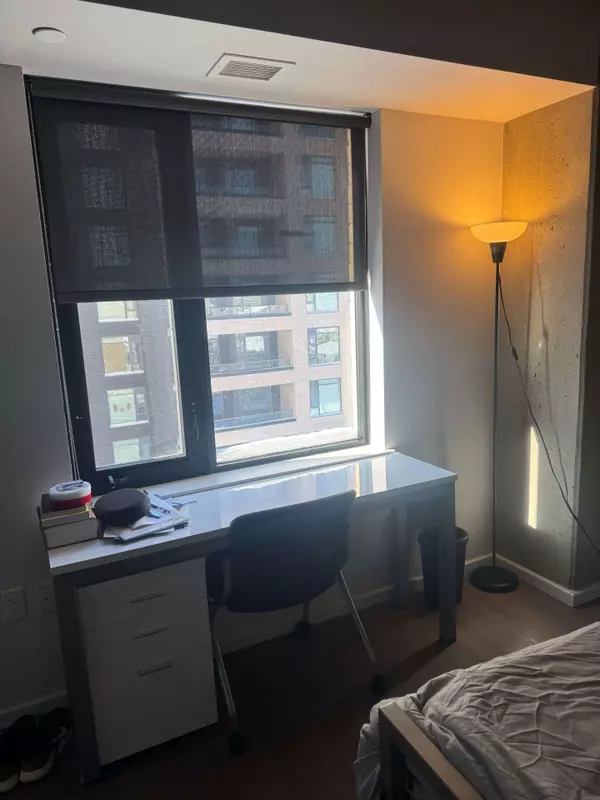 105 Champagne AVE #1102, Dows Lake - Civic Hospital And Area, ON K1S 5E5