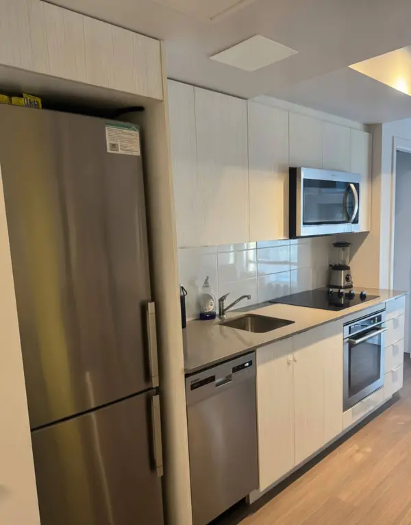 105 Champagne AVE S #1102, Dows Lake - Civic Hospital And Area, ON K1S 5E5