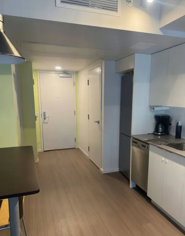 105 Champagne AVE S #1102, Dows Lake - Civic Hospital And Area, ON K1S 5E5