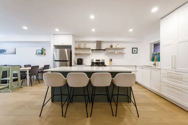 37 Dignard ST, Russell, ON K0A 1W0
