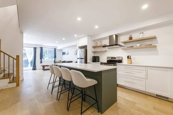 37 Dignard ST, Russell, ON K0A 1W0