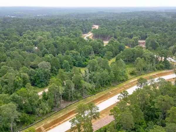 Lot 4, Block 7 Elmore Creek Dr, Willis, TX 77378