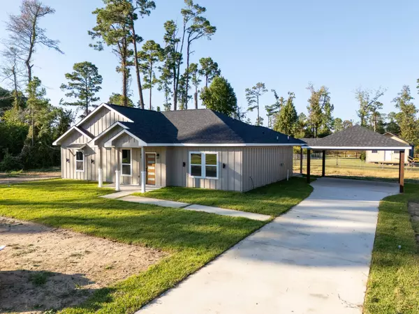 275 Hereford DR, Onalaska, TX 77360