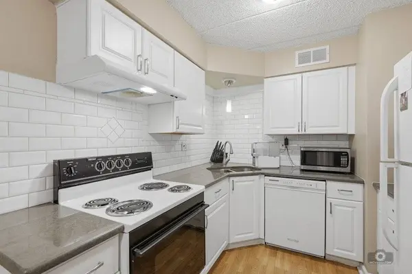 1619 Richmond AVE #206, Joliet, IL 60435