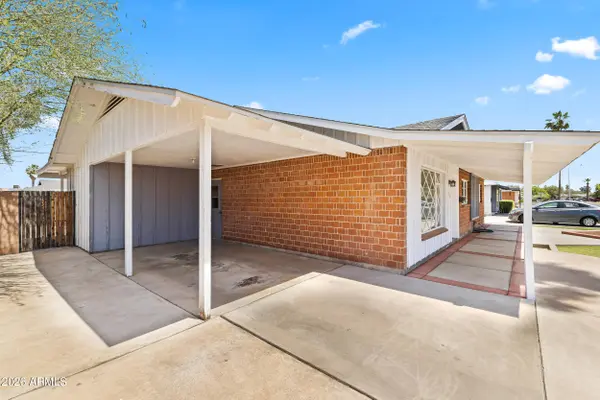 3742 W Berridge Lane, Phoenix, AZ 85019
