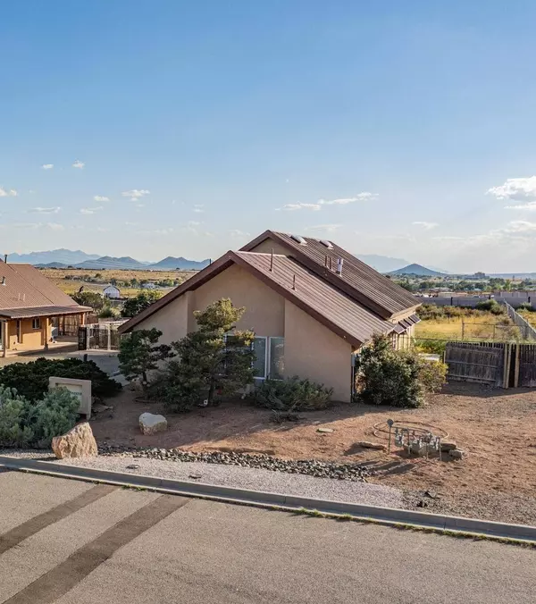 96A Metro BLVD, Santa Fe, NM 87508