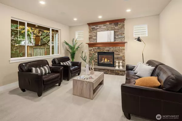 23127 36th DR SE, Bothell, WA 98021