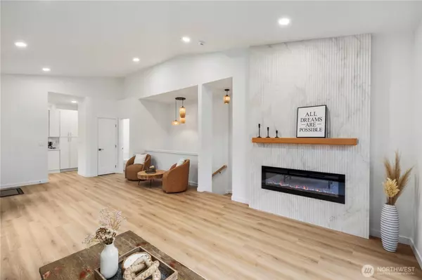 15604 48th Pl W, Edmonds, WA 98026