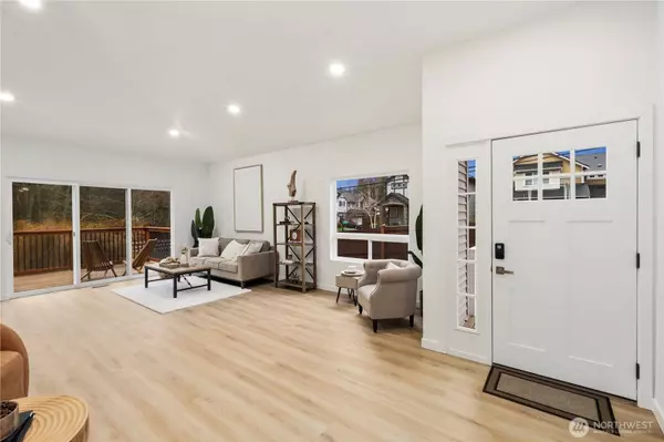 15604 48th Pl W, Edmonds, WA 98026