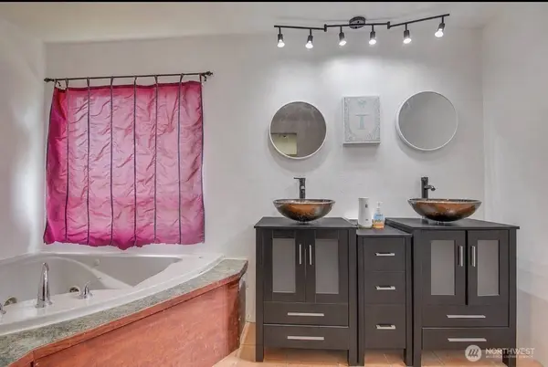 35 & 37 D ST NW, Quincy, WA 98848