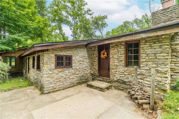 6124 E State Route 40, Lewisburg, OH 45338