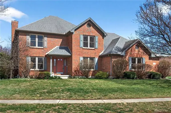 108 Mendy Court, Englewood, OH 45322