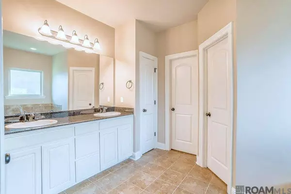 14508 Garnet Dr, Gonzales, LA 70737