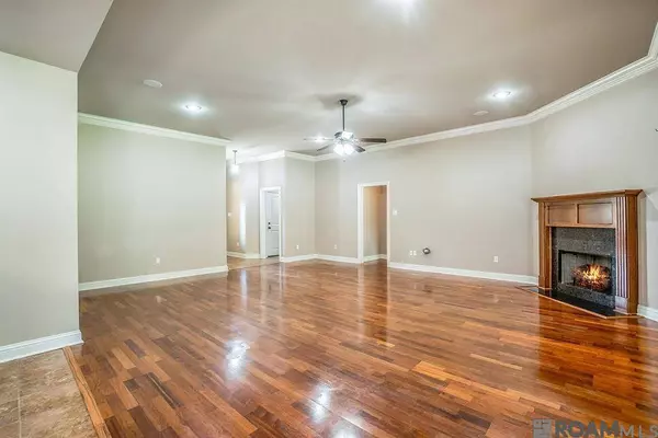 14508 Garnet Dr, Gonzales, LA 70737