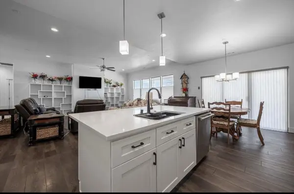 3576 Curtis Dr, West Richland, WA 99353-7849