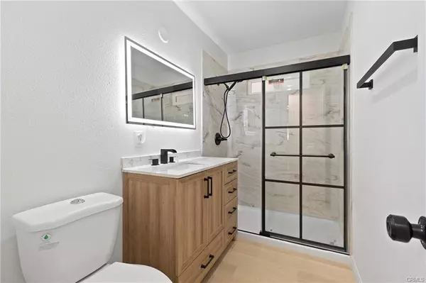 Riverside, CA 92504-1334,5847 Meadowbrook Ln