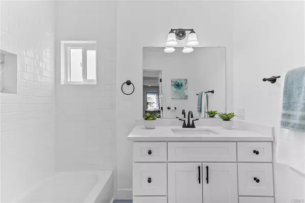 Pomona, CA 91768-1754,268 W Willow St